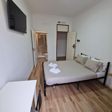 Wolley - Peniche Guesthouse Екстер'єр фото